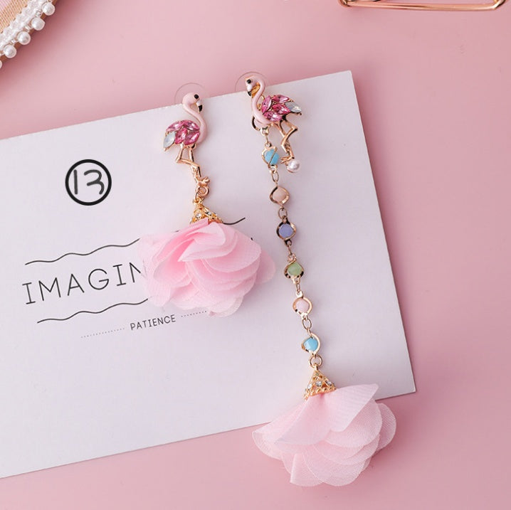 Boucles d’Oreilles “Fleur de Charme” – Élégance Florale & Tendance Coréenne