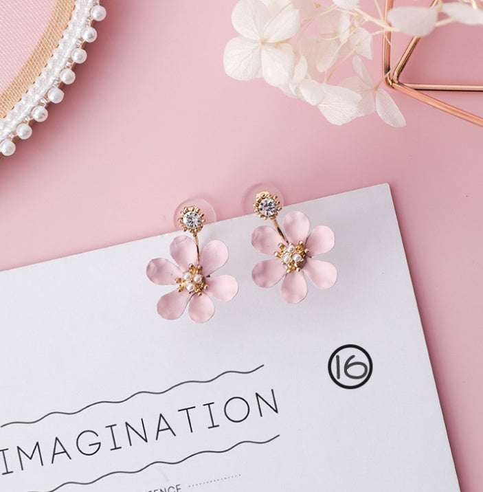 Boucles d’Oreilles “Fleur de Charme” – Élégance Florale & Tendance Coréenne