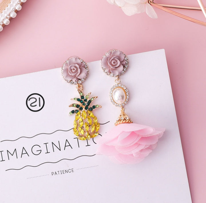 Boucles d’Oreilles “Fleur de Charme” – Élégance Florale & Tendance Coréenne