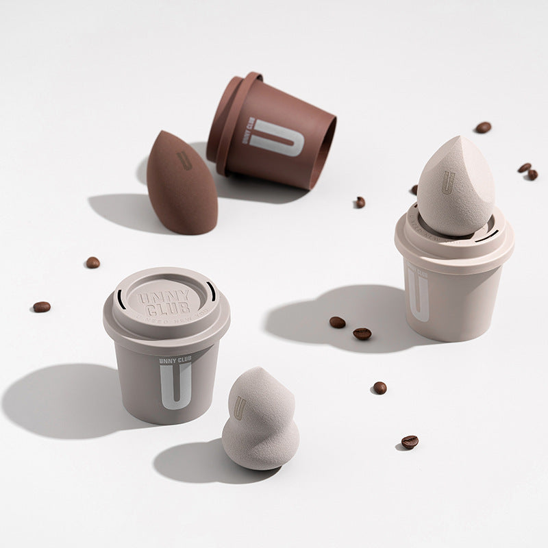 Éponge de Maquillage Ultra-Douce avec Boîtier – Application Parfaite & Hygiénique