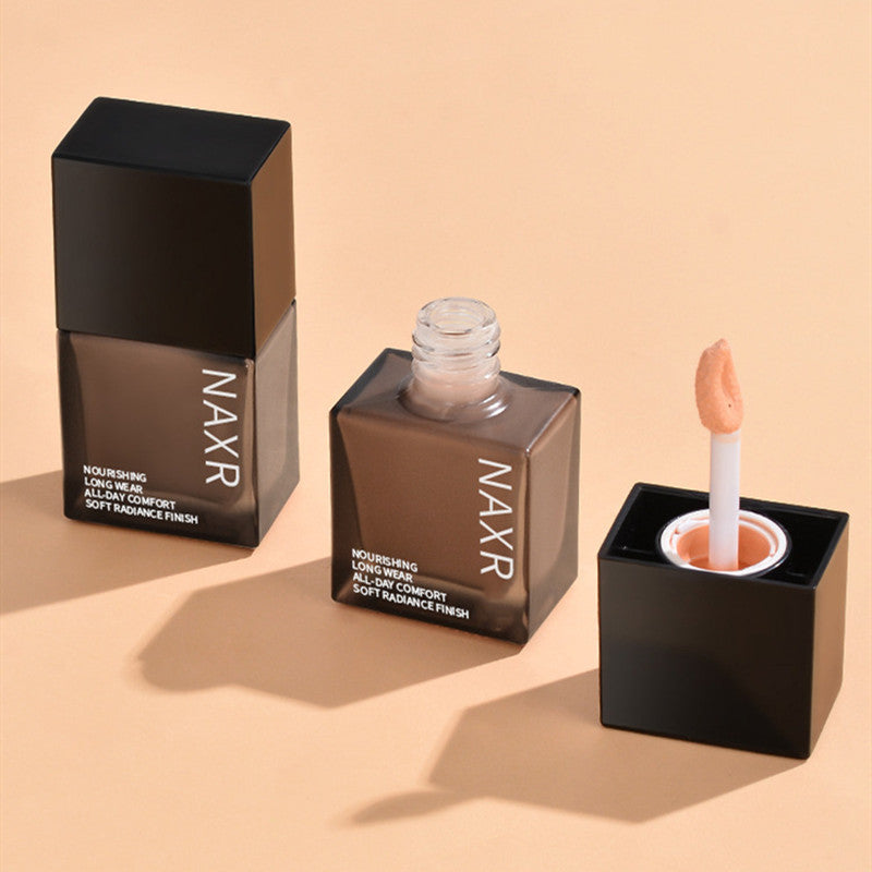 Fond de Teint Illuminateur & Hydratant NAXR