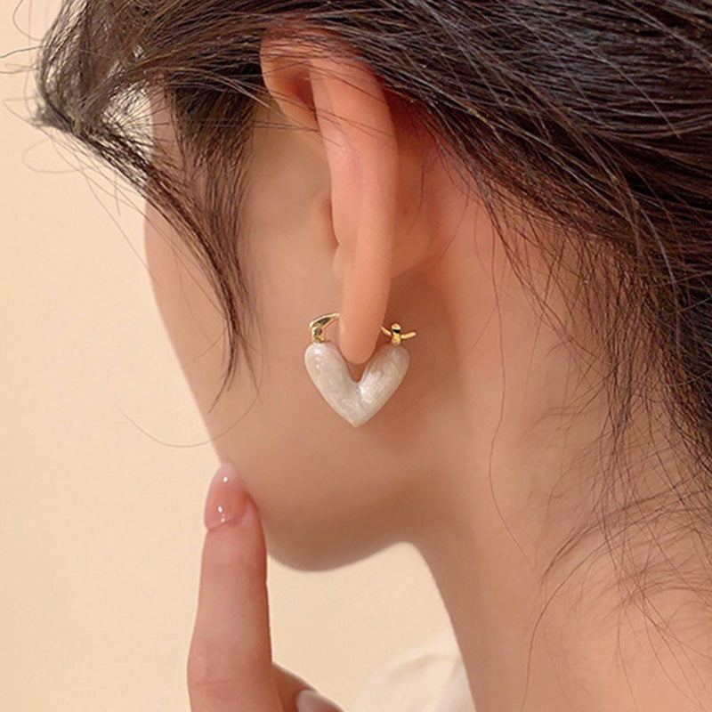 Boucles d’Oreilles “Heart Pop” – L’Amour au Bout des Oreilles