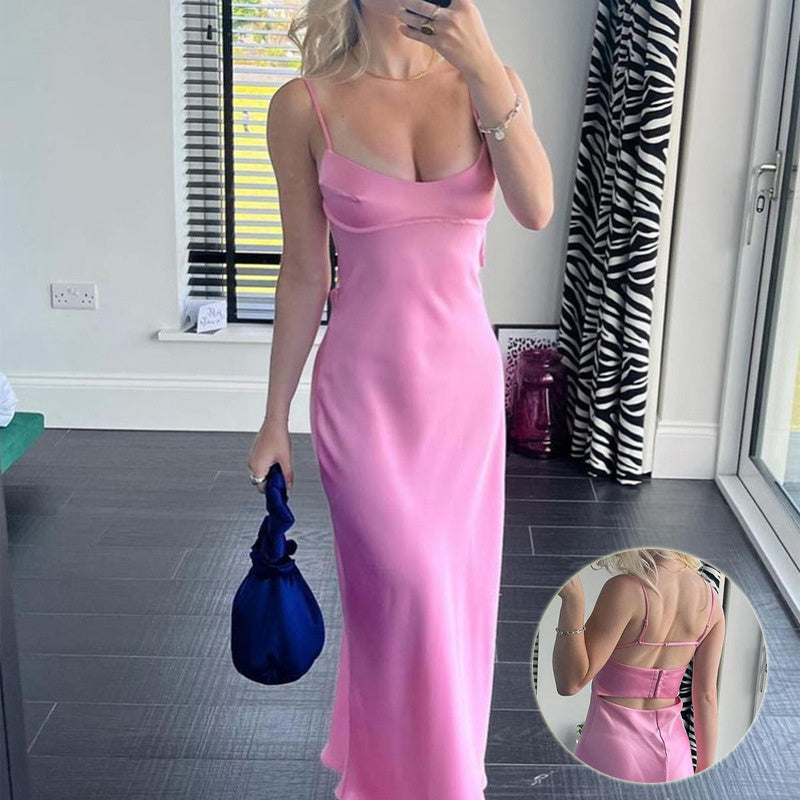 Robe Longue Satinée Rose – Élégance & Séduction