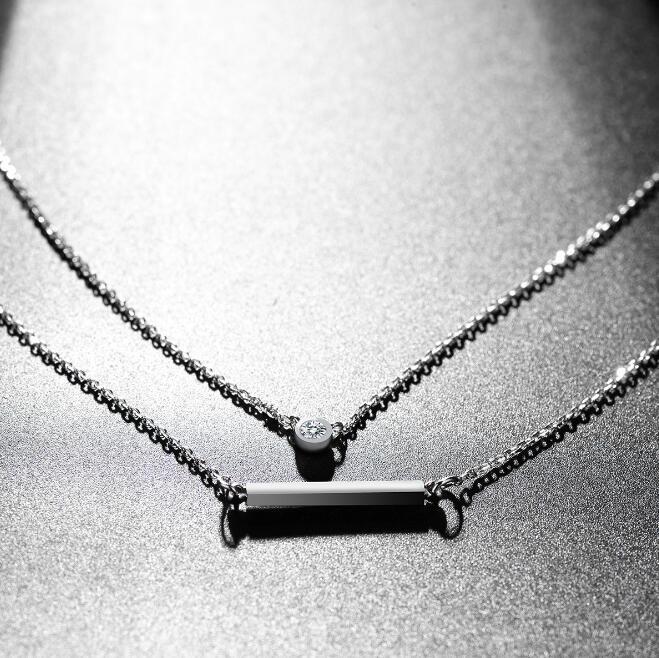 Collier Double Rang “Épure” – Élégance Minimaliste pour Toutes les Occasions