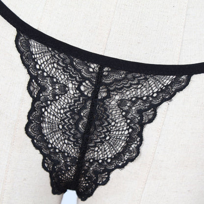 Bas de lingerie satinée – Minimaliste & Séduisant