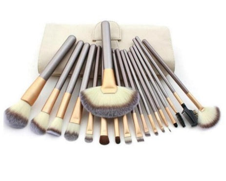 Set de Pinceaux de Maquillage avec Pochette – Élégance et Précision