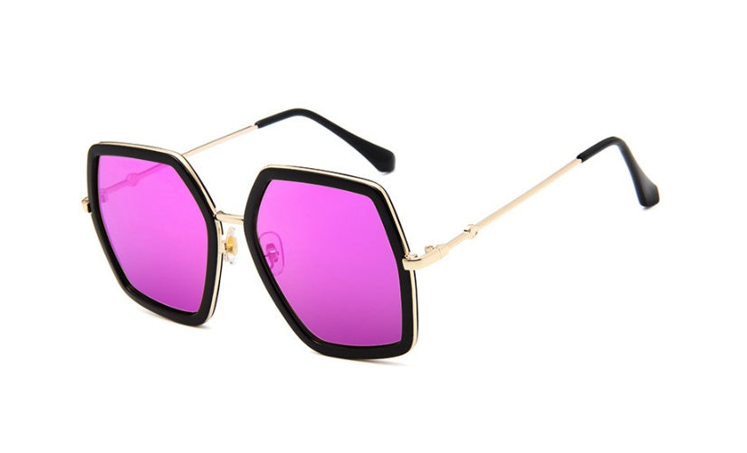 Lunettes de Soleil “Hexa Chic” – Forme Géométrique & Élégance Moderne