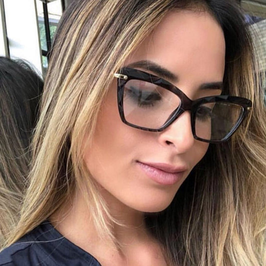 Lunettes “Crystal Vintage” – Élégance Rétro & Touche Moderne