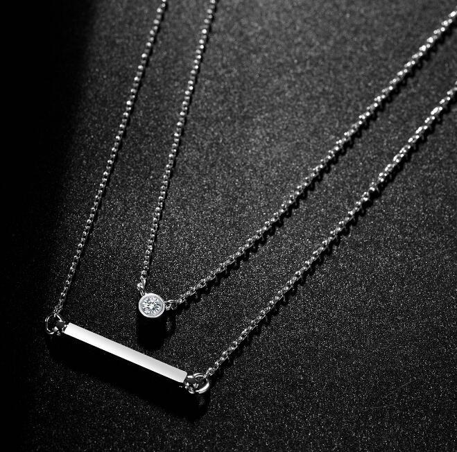 Collier Double Rang “Épure” – Élégance Minimaliste pour Toutes les Occasions