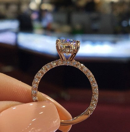 Bague Élégance Éternelle – Cristal & Strass Brillants