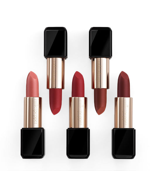 Rouge à Lèvres Mat – Élégance Intense & Tenue Longue Durée