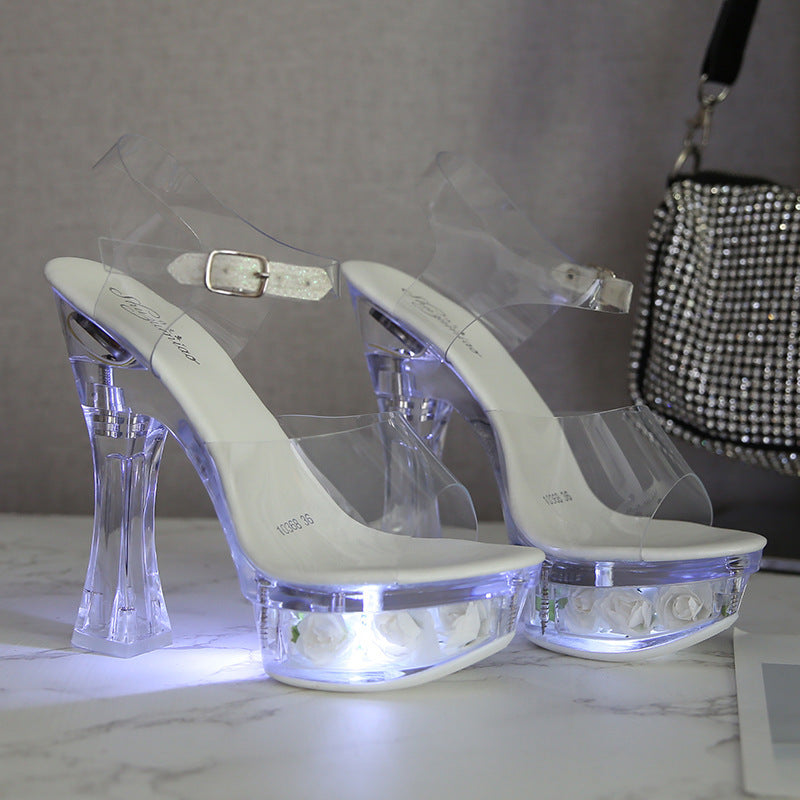 Sandales Transparentes à Talons avec Fleurs – Glamour & Originalité