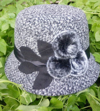 Chapeau“Fleur d’Hiver” – Élégance & Chaleur au Féminin