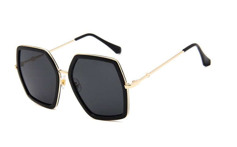 Lunettes de Soleil “Hexa Chic” – Forme Géométrique & Élégance Moderne