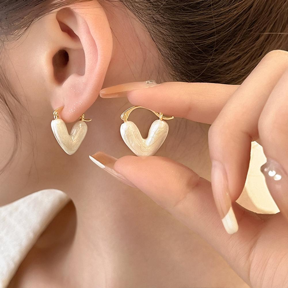 Boucles d’Oreilles “Heart Pop” – L’Amour au Bout des Oreilles