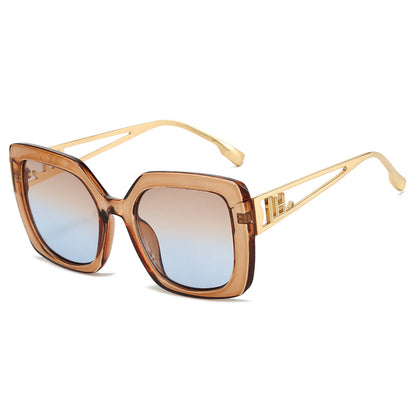 Lunettes de Soleil “Square Icon” – Style Audacieux & Élégance Assurée