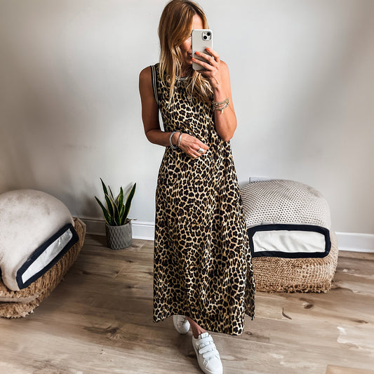 Robe Longue Sans Manches à Imprimé Léopard – Style Décontracté & Audacieux