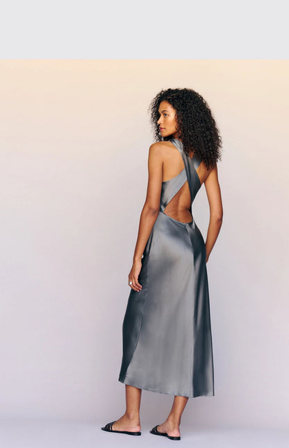 Robe Évasée Dos Nu en Acétate – Élégance à la Française