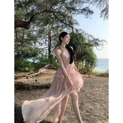 Robe Longue d’Été Dos Nu – Élégance Bohème en Bord de Mer