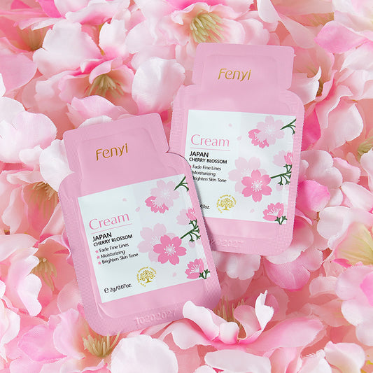 Mini Crème Contour des Yeux au Sakura – Éclat & Hydratation (2g)