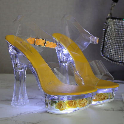Sandales Transparentes à Talons avec Fleurs – Glamour & Originalité