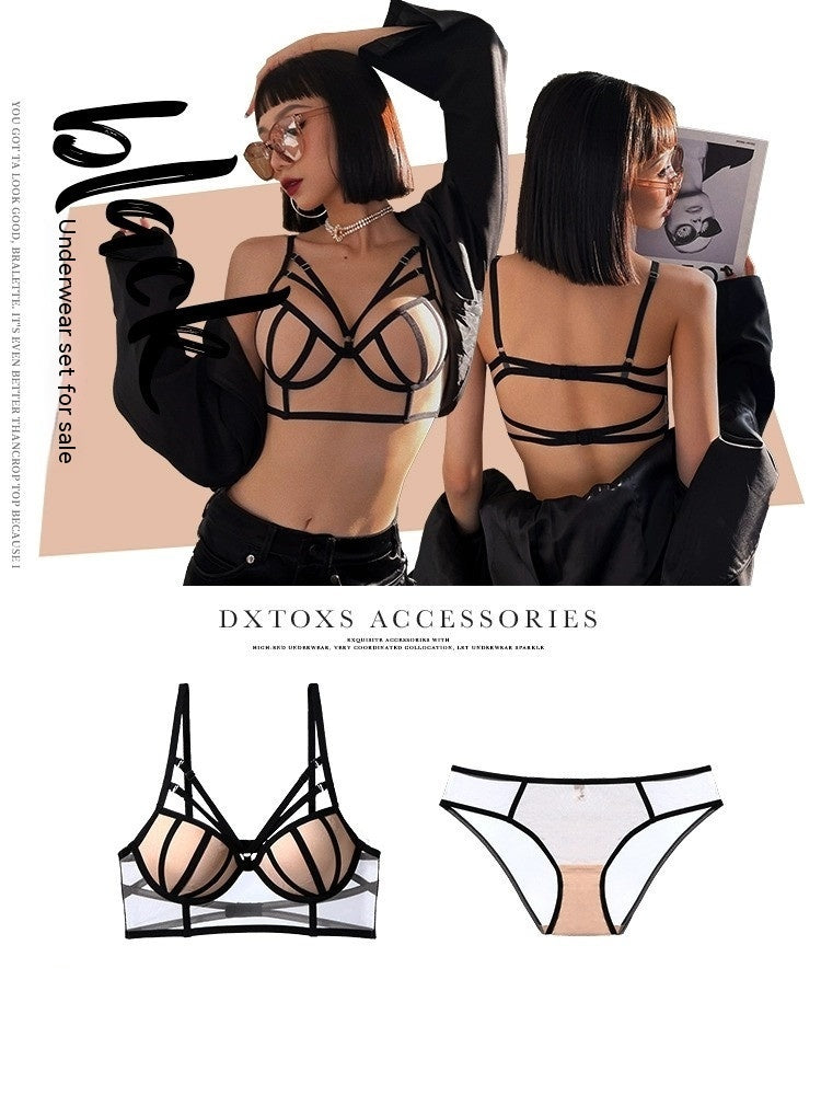 Ensemble lingerie “Strappy Illusion” – Moderne, sensuel, affirmé