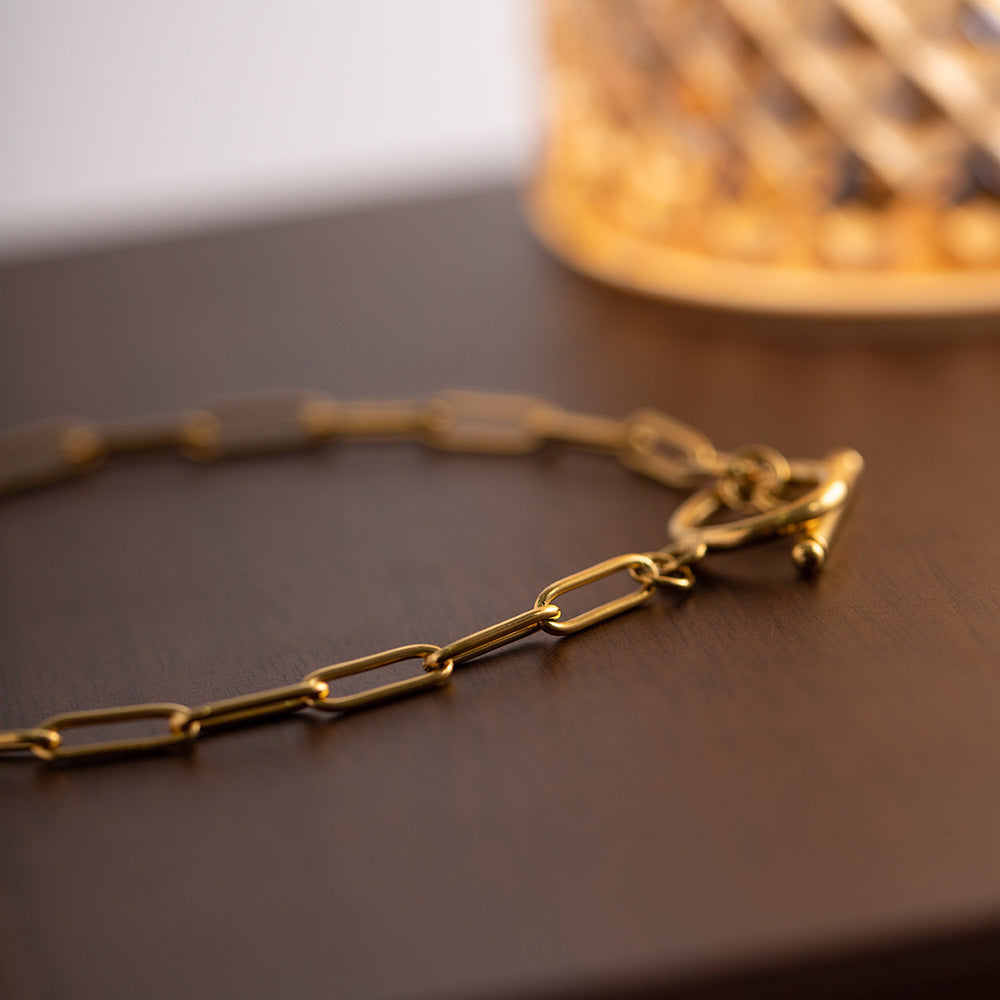 Collier “Golden Link” – Élégance Minimaliste & Esprit Tendance